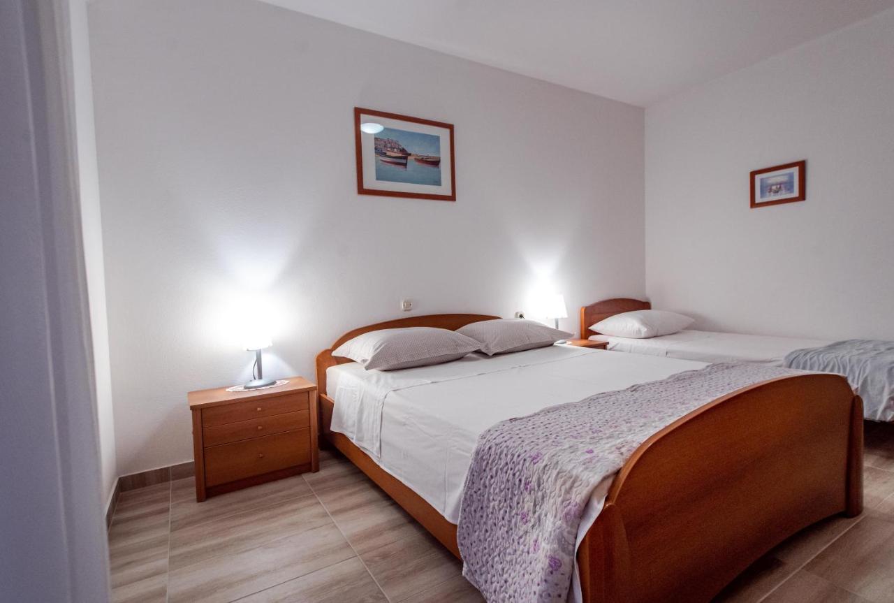 Apartments Bajcic Kampor ภายนอก รูปภาพ