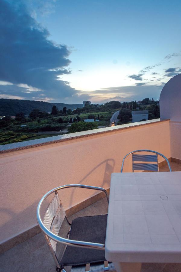 Apartments Bajcic Kampor ภายนอก รูปภาพ