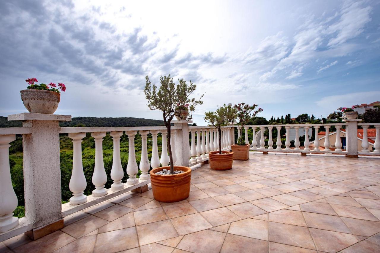 Apartments Bajcic Kampor ภายนอก รูปภาพ
