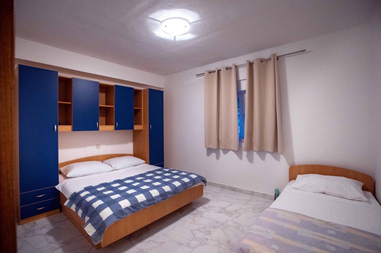 Apartments Bajcic Kampor ภายนอก รูปภาพ